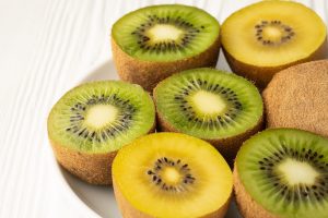 MALE HARDY KIWI PLANTS FOR SALE