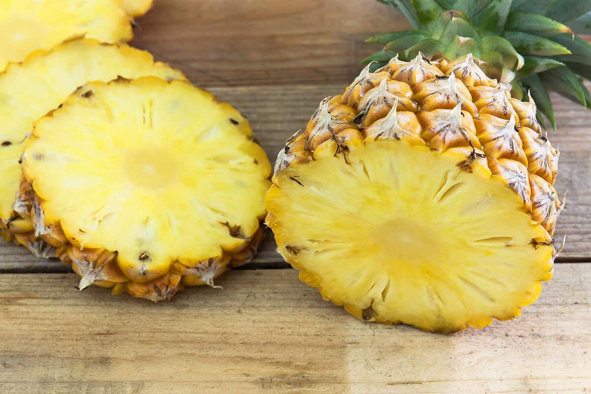  Buy the best types of Hawaii pineapple at a cheap price 