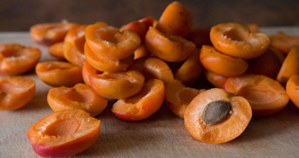  Buy dried apricot fruit Types + Price 