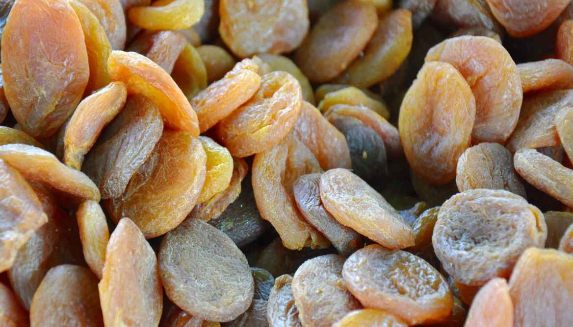  Buy dried apricot fruit Types + Price 